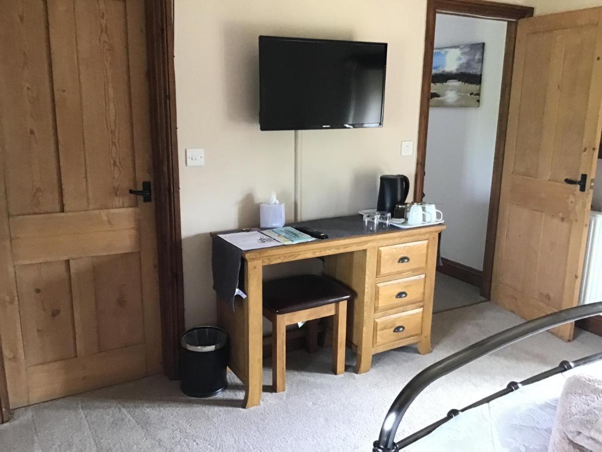 Owletts Barn B&B Bodmin Eksteriør billede